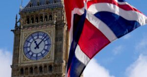 Britski odbornici navrhli stanovenie maximalnej teploty na pracoviskach