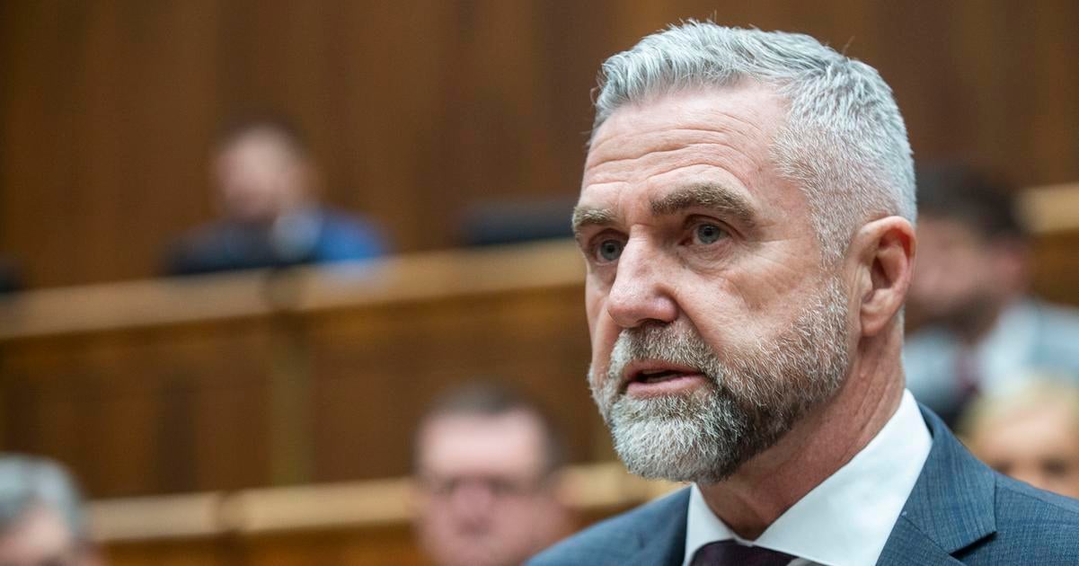 Co zaznelo v diskusiach Smer zatial nepodpori Mazureka Republika nema zaujem tvrdi Gaspar