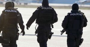 Po serii domovych prehliadok policia prepustila vsetkych zadrzanych v ramci akcie Overlord