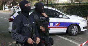 V Parizi zadrzali 16 osob podozrivych zo sexualneho zneuzivania deti