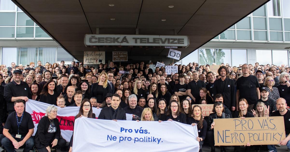 Babišova vláda zrušila poplatky za televíziu a rozhlas. Opozícia hovorí o slovenských mafiánskych taktikách. 2 Babysova vlada zrusila poplatky za televiziu a rozhlas Opozicia hovori o slovenskych mafianskych taktikach