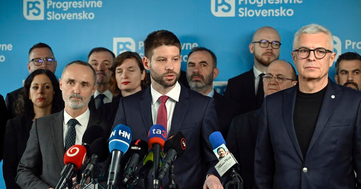 Ministerstvo skolstva podava trestne oznamenie na poslancov PS