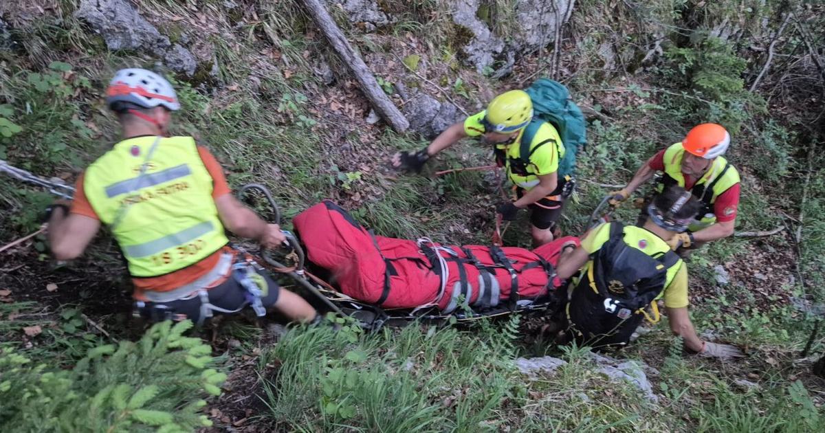 Nad obcou Visnove sa mladik posmykol v blizkosti ferraty Padom si sposobil zranenia