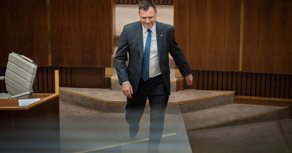 O odvolavani ministra Tarabu sa nerokovalo navrh sa presuva na septembrove rokovanie