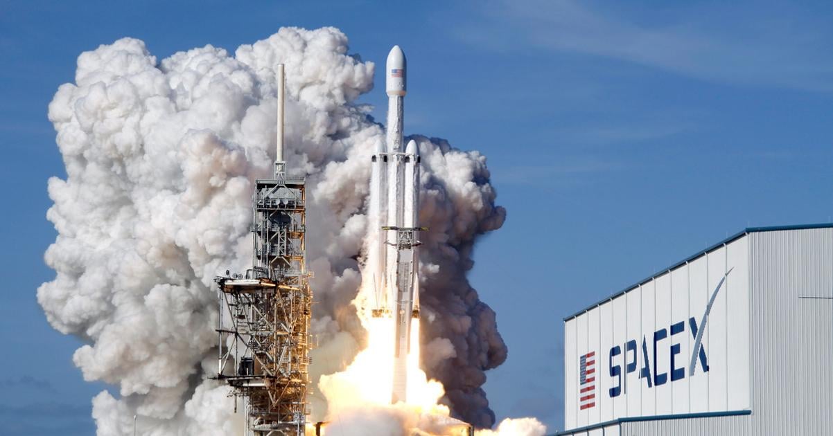 Oplatí sa kúpiť SpaceX? Na žiadnu akciu sa ešte tak nečakalo, môže to byť pasca. 2 Oplati sa kupit SpaceX Na ziadnu akciu sa este tak necakalo moze to byt pasca