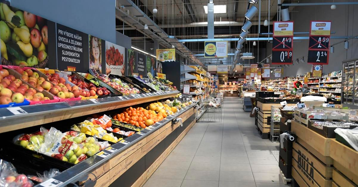 Slovaci po pandemii minaju podla analytika viac na potraviny a menej na energie