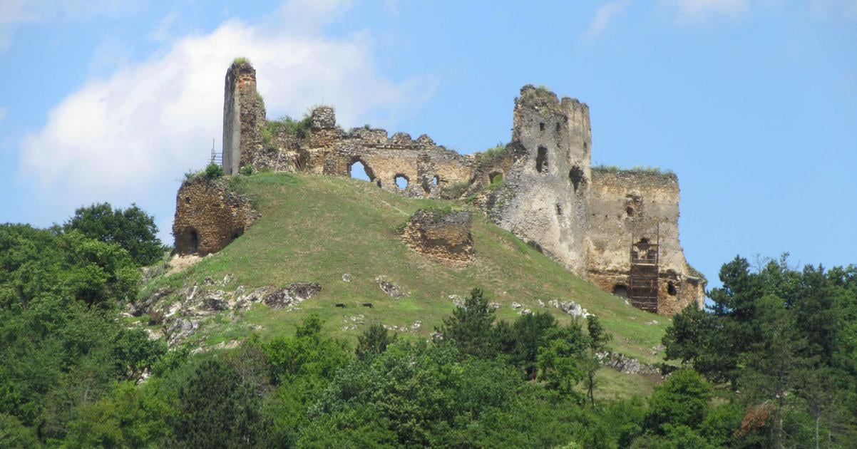 Báthoryčka hrad Čičva získala po sobáši. V obci pripravujú viacero atrakcií pre turistov. 2 Bathorycka hrad Cicva ziskala po sobasi V obci pripravuj viacero atrakcii pre turistov