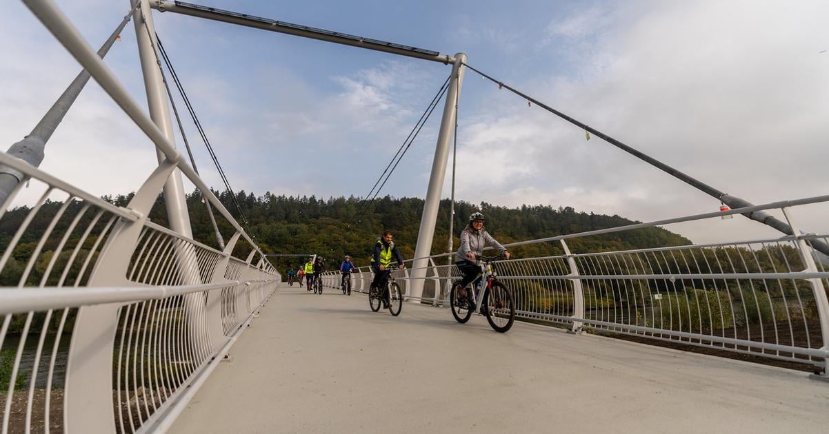 Cyklisticky sen pri Vahu sa stava realitou Nie vsade je vsak jazda bez problemov
