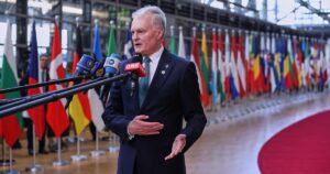 Litva a Lotyzsko varuju pred utokom Ruska Sankcny balik sa zasekol na vizach a rybich prstoch