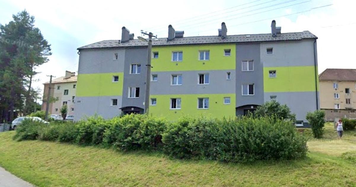 Na dražbe mohol prísť o byt. Susedom sa vyhrážal, že pustí plyn a vyhodí bytovku do vzduchu. 2 Na drazbe mohol prist o byt susedom sa vyhrazaal ze pusti plyn a vyhod bytovku do vzduchu