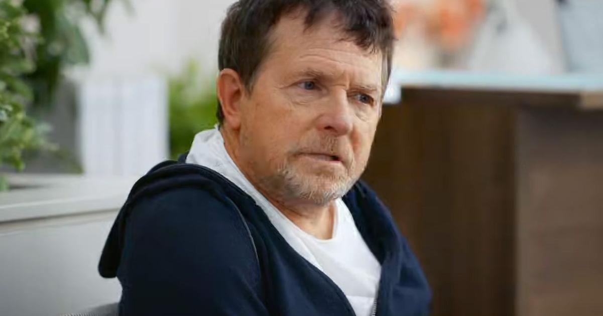 Nepredstavuje pastu na kefku vyzera ze onanuje to co preziva Michael J Fox uz zacal aj hrat