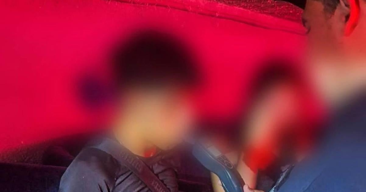 Policia pocas akcie Adam monitorovala konzumaciu alkoholu medzi tinedzermi Dvaja mali nadychane