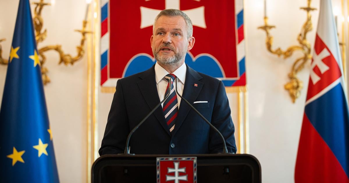 Prezident Pellegrini sa chystá na trojdňovú návštevu Číny, rokovať bude aj so Si Ťin-pchingom. 2 Prezident Pellegrini sa chysta na trojdnovu navstevu Ciny rokovat bude aj so Si Tin pchingom