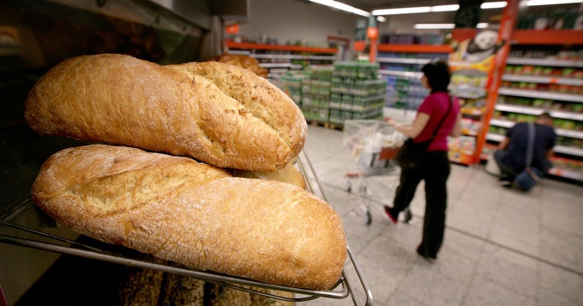 Tržby v maloobchode v máji vzrástli medziročne o necelé percento. 2 Trzby v maloobchode v maji vzrastli medzirocne o necele percento