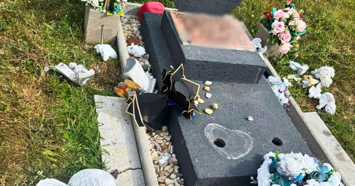 V cintoríne zažili ľudia šok: Pohľad láme srdcia a vzbudzuje hnev 2 V cintorine zazili ludia sok Pohlad lame srdcia a vzbudzuje hnev