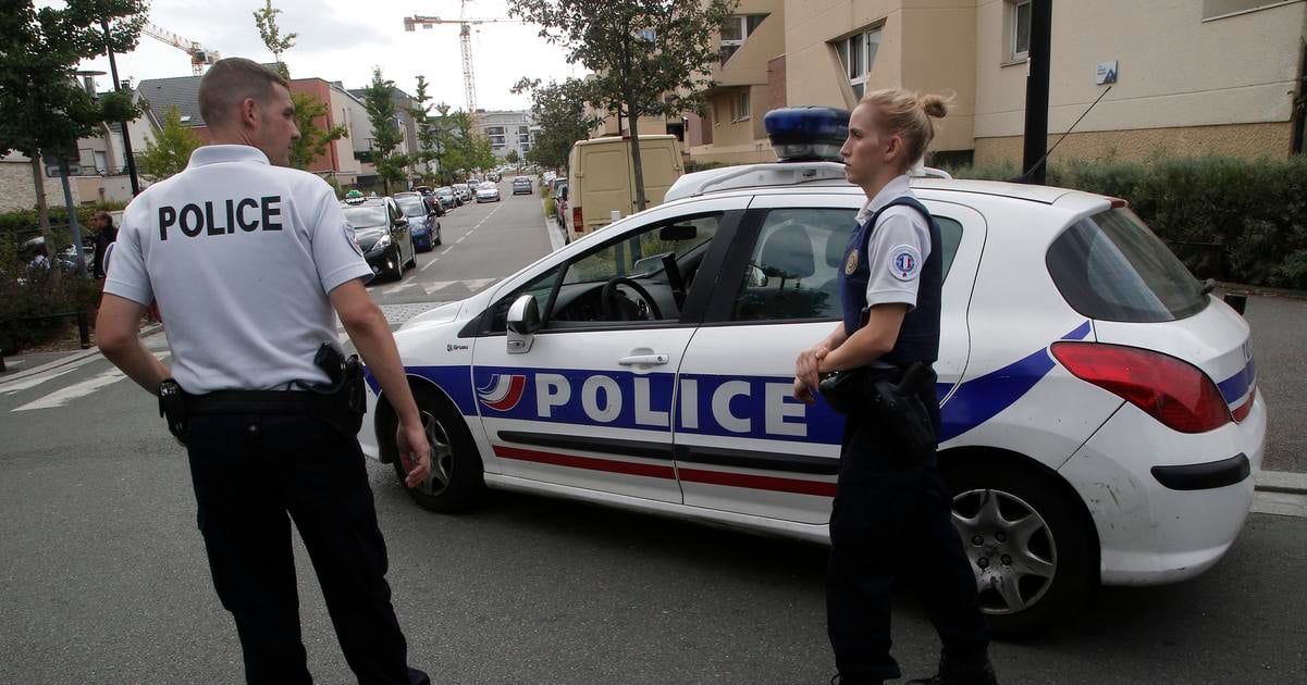 Vo Francúzsku vyšetrovali samovraždu mladíka po údajnej rasistickej šikane. 2 Vo Francuzsku vysetrovali samovrazdu mladika po udajnej rasistickej sikane