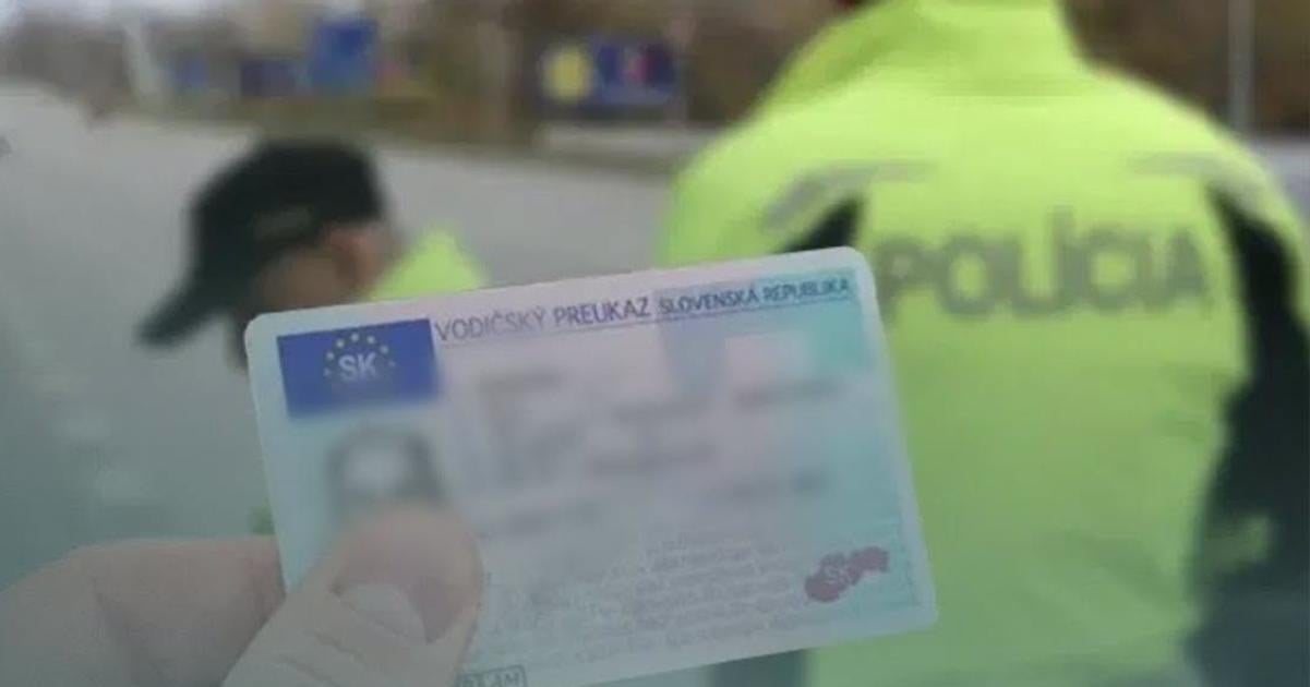 Vodičské preukazy si vo štvrtok popoludní nevybavíte. Polícia modernizuje systémy. 2 Vodicske preukazy si vo stvrtok popoludni nevybavite Policia modernizuje systemy
