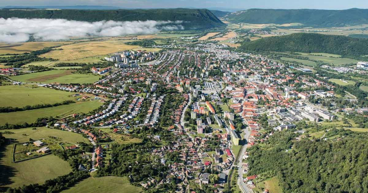 Do centra Rožňavy sa po vyše desiatich rokoch vracajú komentované prehliadky. 2 do centra roznava sa po vyse desiatich rokoch vracaju komentovane prehliadky