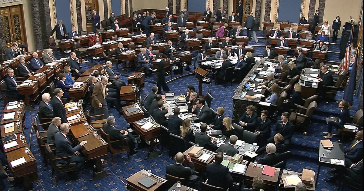 Americky Senat schvalil kratskodobe financovanie uradov aby predisiel uzavretiu pred volbami do Kongresu