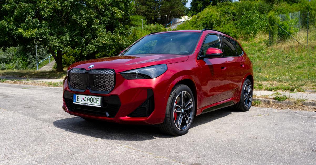 BMW iX1 dokaze zaujat aj fanusikov spalovacich motorov svojimi riesenimini test