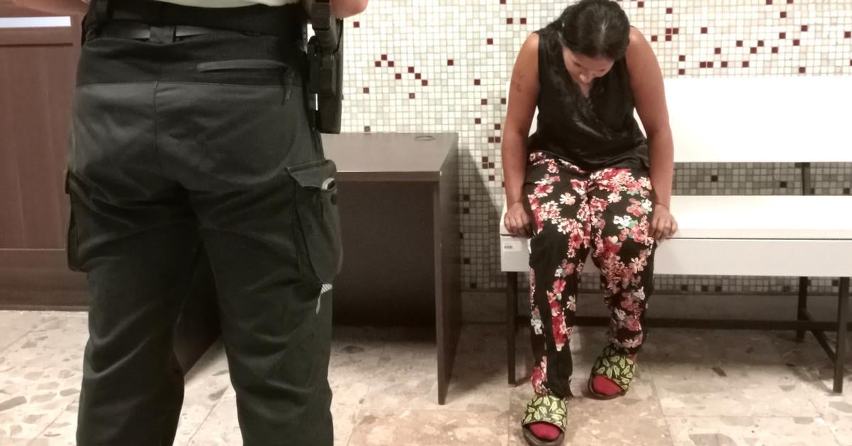 Druha ho nahanala s nozom v ruke a vyhraza la sa mu zabitim klamali o mne branila sa