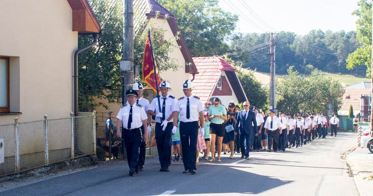 Malá obec pri Martine oslavovala veľký deň: pripomenula si dve významné jubileá 3 Mala obec pri Martine oslavovala velky den pripomenula si dve vyznamne jubile