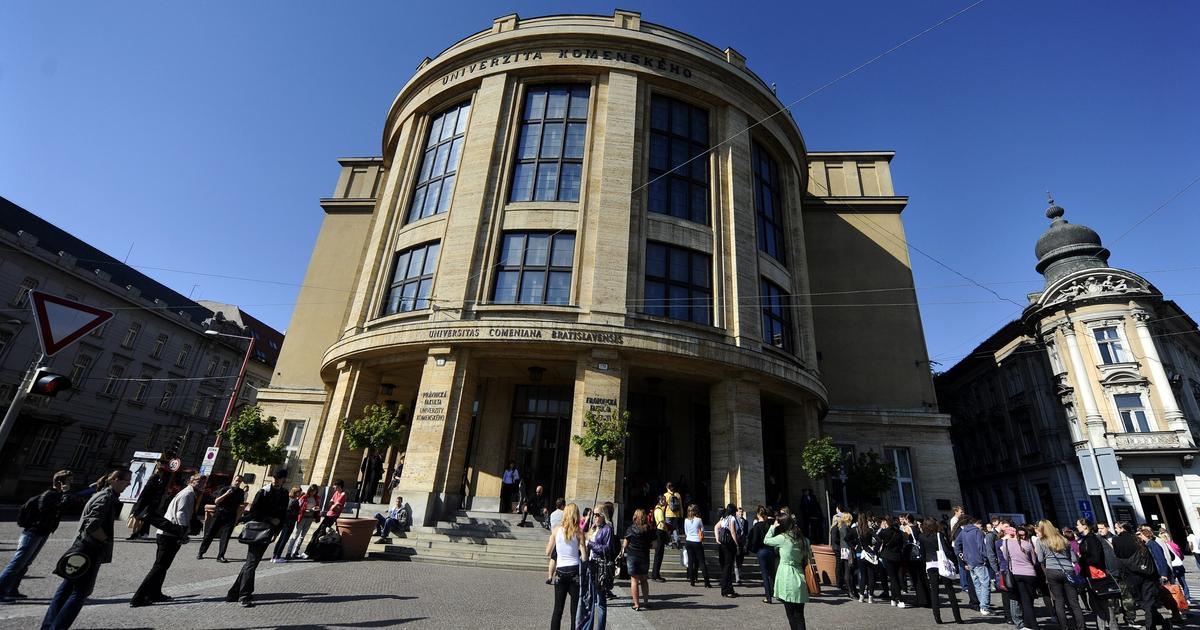 Pravo habilitovat a inaugurovat ma 18 univerzit