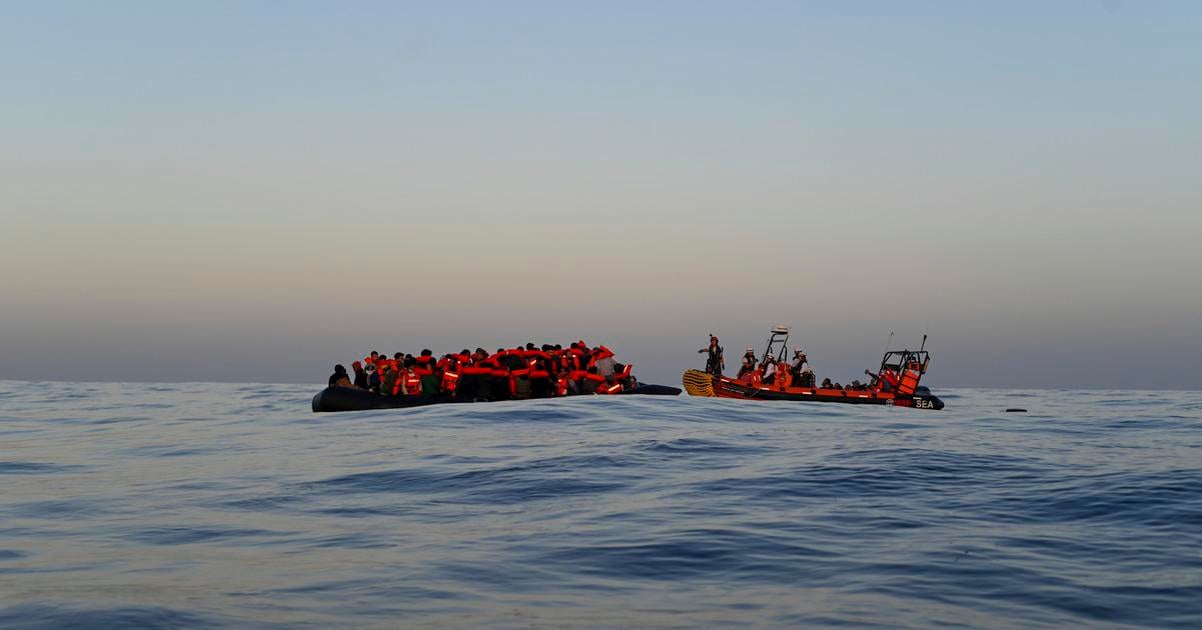 Talianska policia rozlozila siet prevadacov migrantov zadrzala osem osob