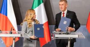 Český premiér Andrej Babiš a talianska vláda