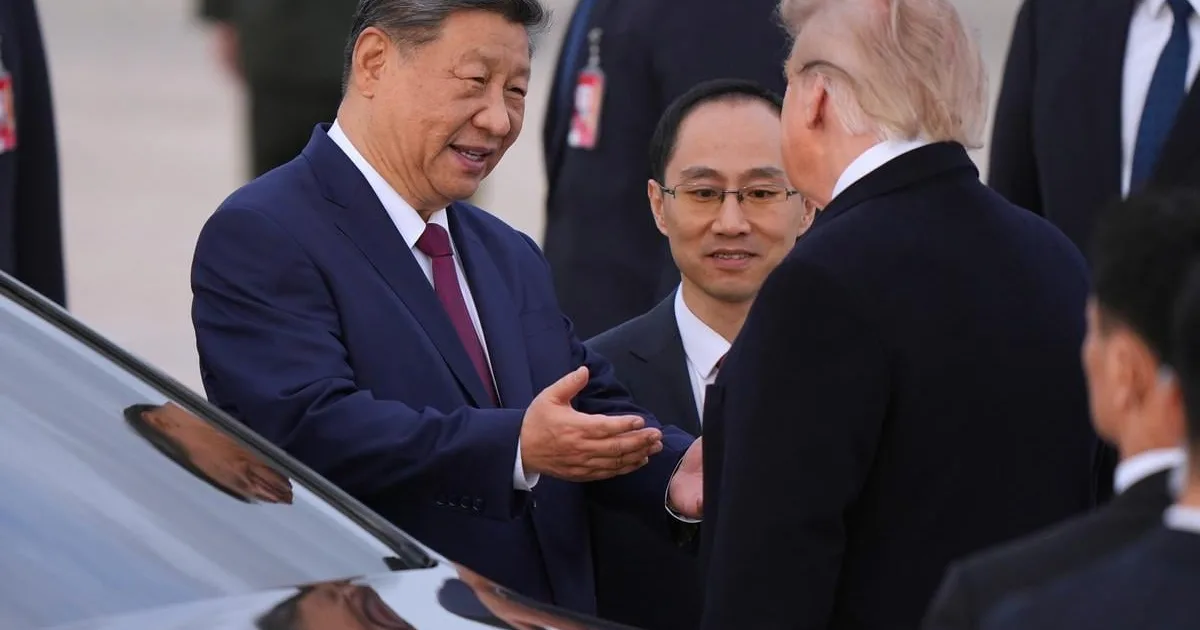 Donald Trump oficiálne privítal čínskeho prezidenta Si Ťin-pchinga na rokovaní