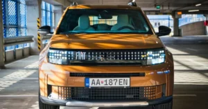 Fiat Grande Panda poteší aj v základnej verzii s manuálom a bez elektrifikácie