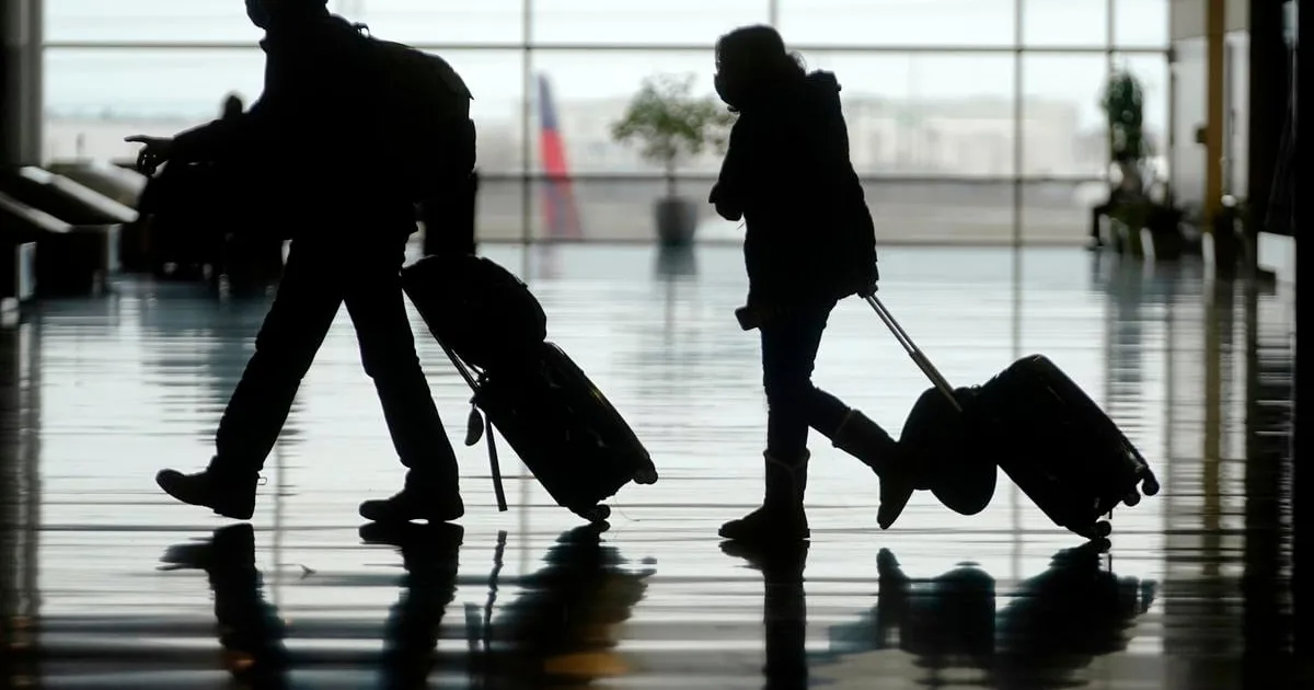 Irán varuje susedné krajiny pred úplnou paralýzou