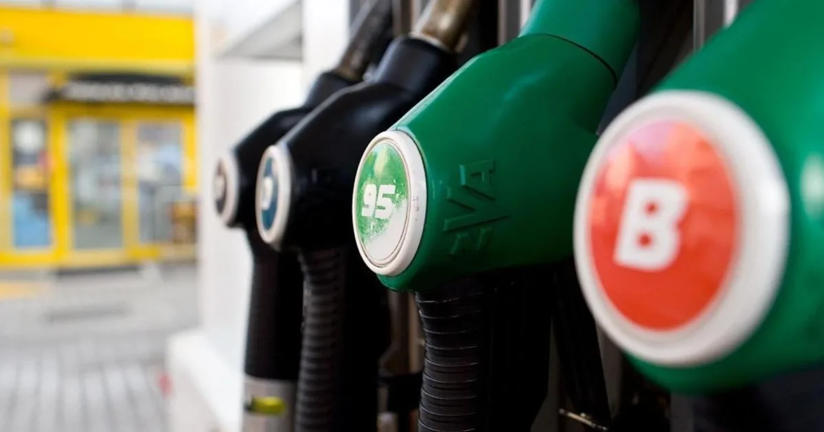 Ministerstvo financií určilo maržu pre čerpacie stanice na desať centov za liter paliva 3 Ministerstvo financií určilo maržu pre čerpacie stanice na desať centov za liter paliva