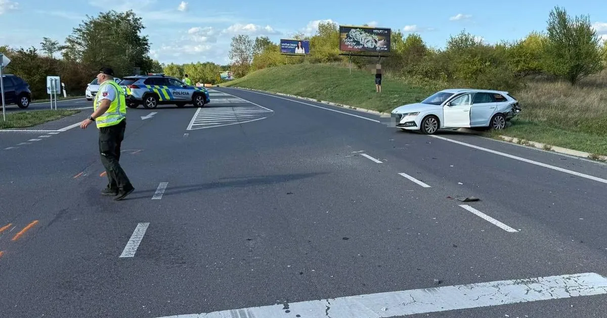 Nehoda motorkára skomplikovala dopravu pri Stupave