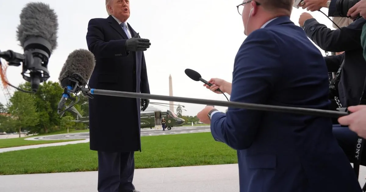 Novinárom z CNN, MS NOW a Politico sa dostalo uznania