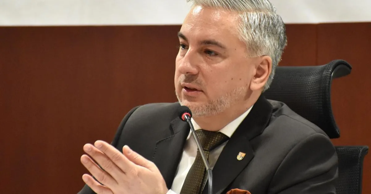 Polícia sa ostro ohradila voči Trnkovej kritike týkajúcej sa zatykača a doručenia obžaloby