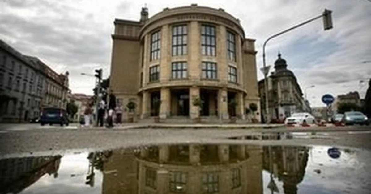 Pri dôkladnom a starostlivom porovnaní zistíme viac 4 Pri dôkladnom a starostlivom porovnaní zistíme viac
