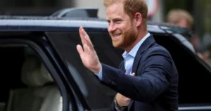 Princ Harry v najnovšom rozhovore prelomil mlčanie o kráľovskej rodine