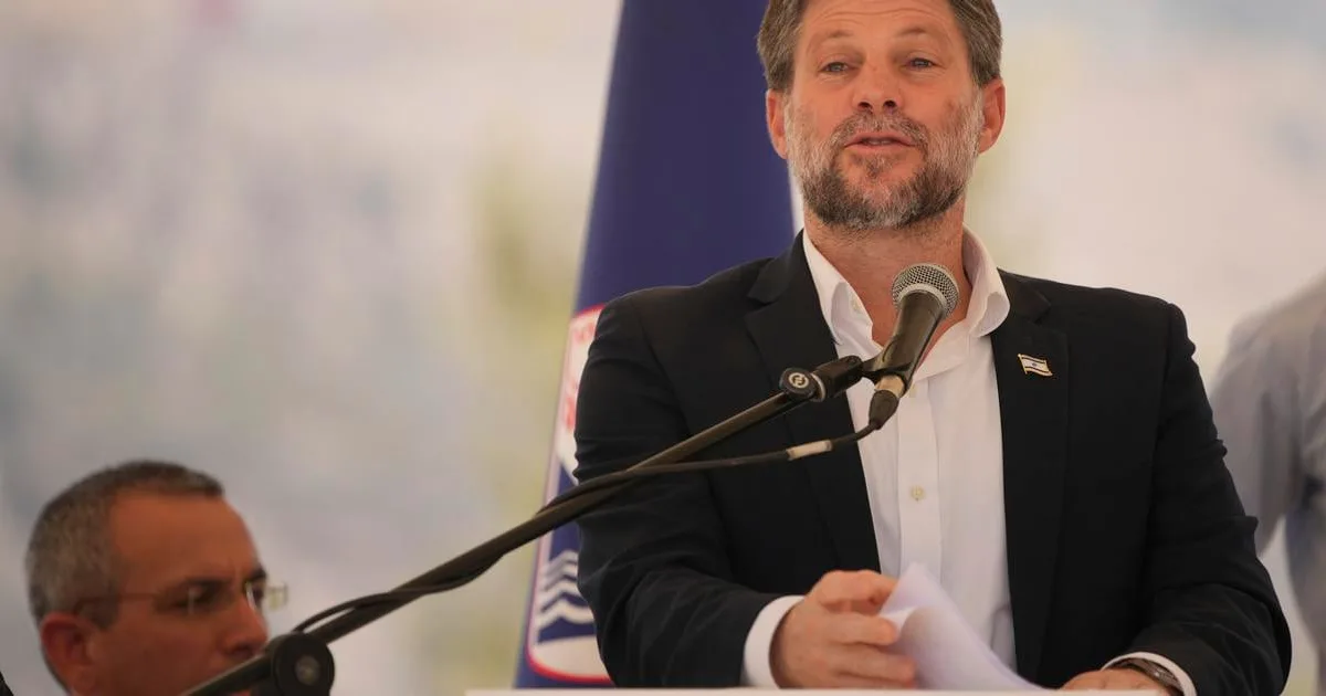 Smotrič žiada vojnu na Západnom brehu a anektovanie častí Gazy a Libanonu