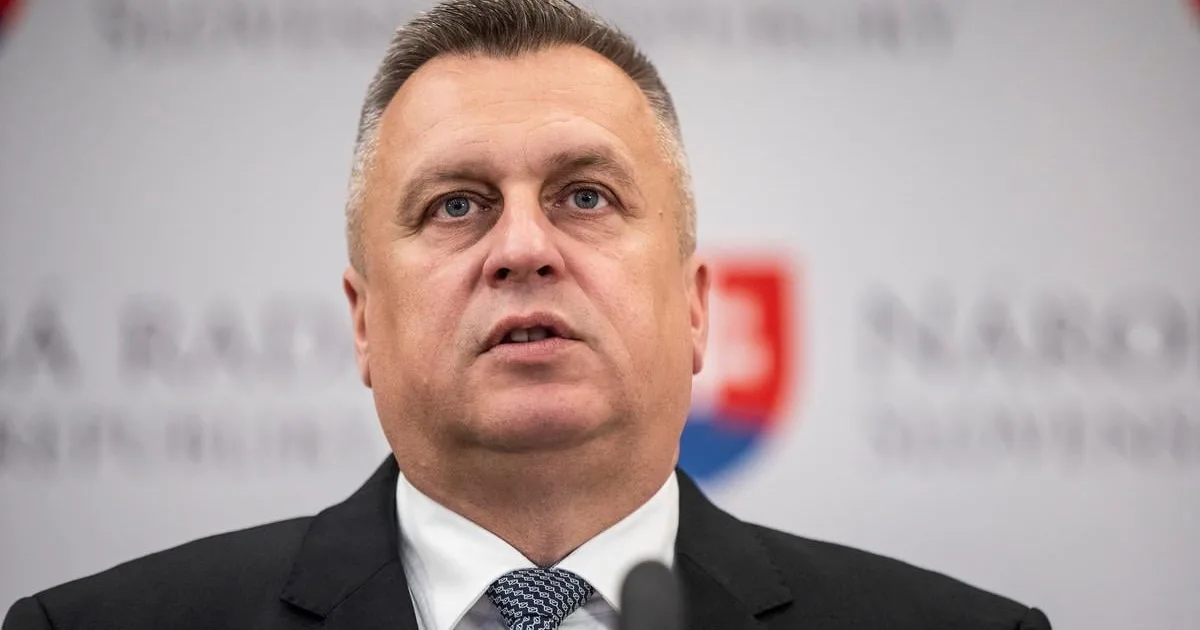 SNS žiada, aby hneď po odvolaní nasledovalo nové vymenovanie