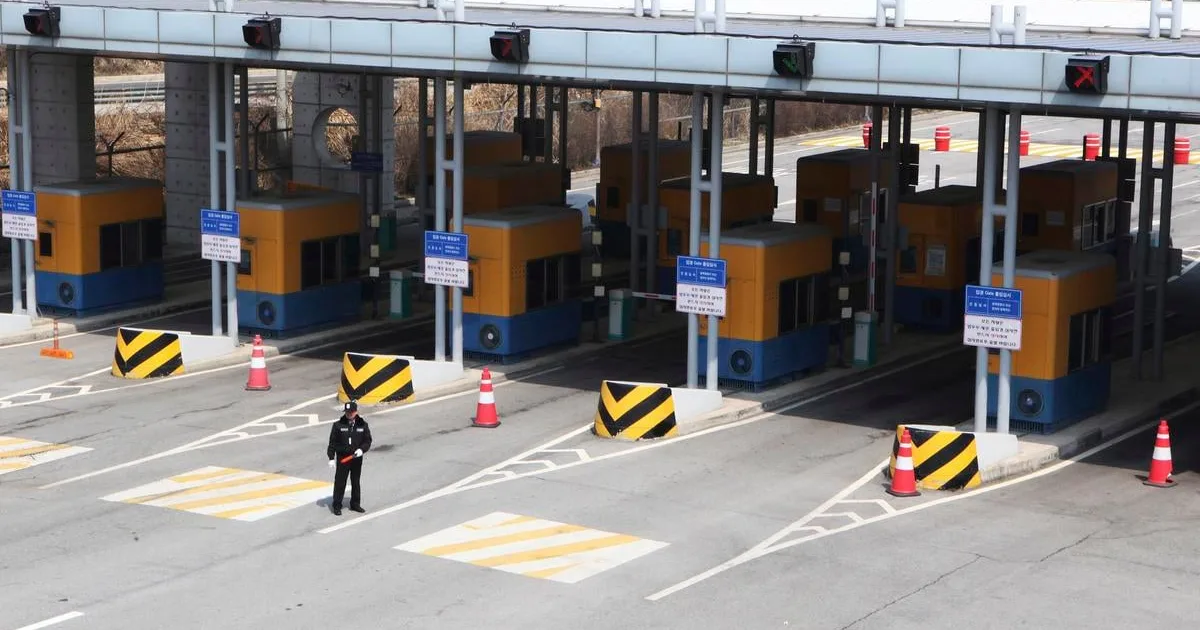 Súd v Južnej Kórei nariadil Pchjongjangu odškodniť zničenie úradu pre styky