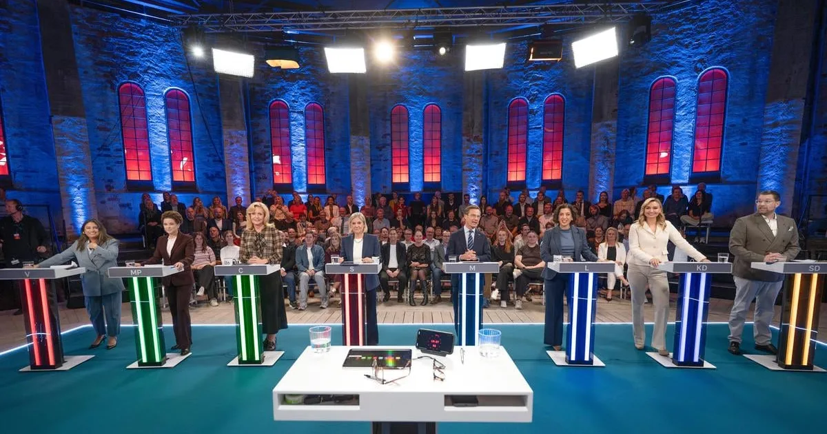 Švédi rozhodnú v nedeľu o novom parlamente, do vlády sa môže dostať aj krajná pravica