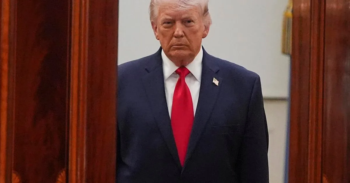 Trump odmietol iránsky návrh na prímerie, očakáva obnovenie útokov po voľbách