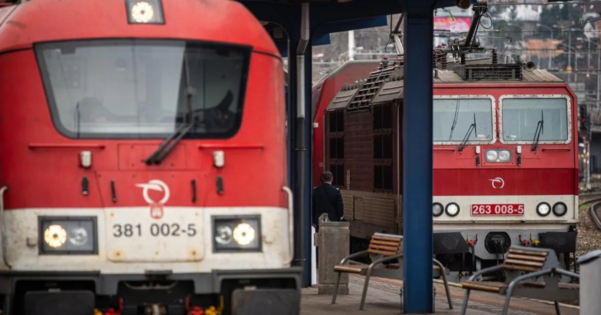 Vláda schválila dočasné zľavy na vlaky, ZSSK upresní zmeny (otázky a odpovede)