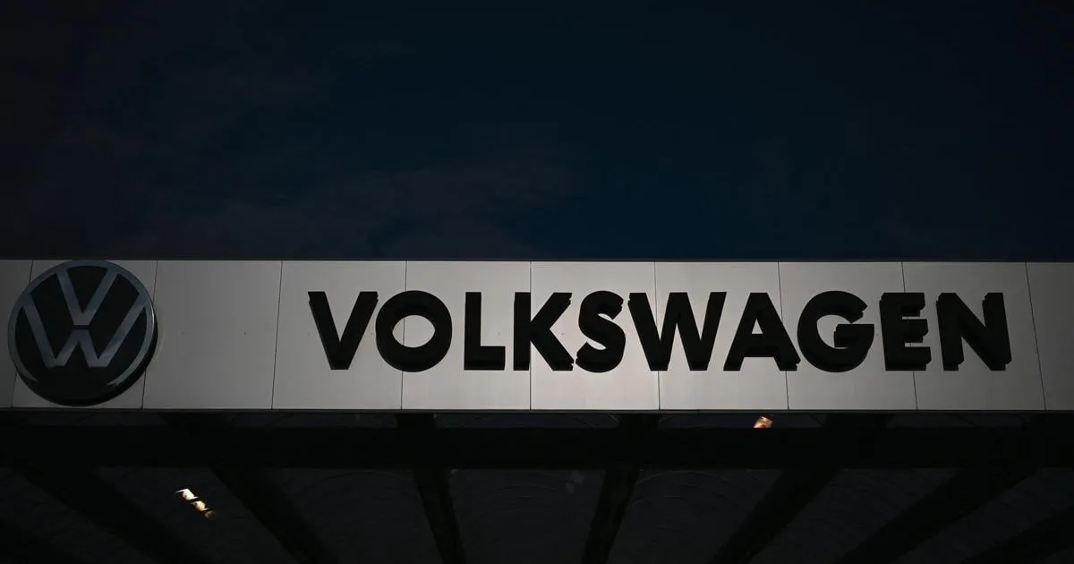 Volkswagen vypovedá platné tarifné dohody so zamestnancami 4 Volkswagen vypovedá platné tarifné dohody so zamestnancami