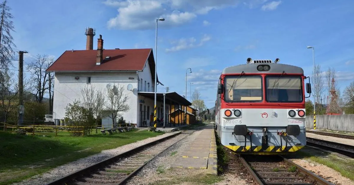 Železnice posilnia trať medzi Žilinou a Rajcom o 14 vlakov 2 Železnice posilnia trať medzi Žilinou a Rajcom o 14 vlakov