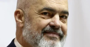 Albánsky premiér Edi Rama avizoval svoje rozhodnutie