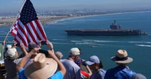 Americká lietadlová loď USS Abraham Lincoln