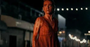 Carrie nie je len o telekineze, jej hrôza pramení v ľudskej krutosti.
