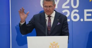 Čínsky test pre Šefčoviča: tri kľúčové otázky na riešenie
